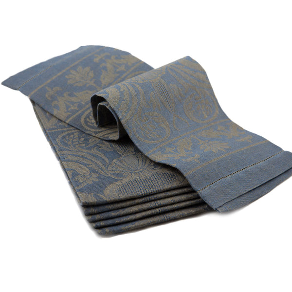 http://www.thehiddencountship.com/cdn/shop/products/hand-towel-100-linen-nausica-blue-tessitura-pardi-02_grande.jpg?v=1604055915